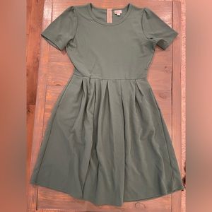 LuLaRoe Amelia Dress